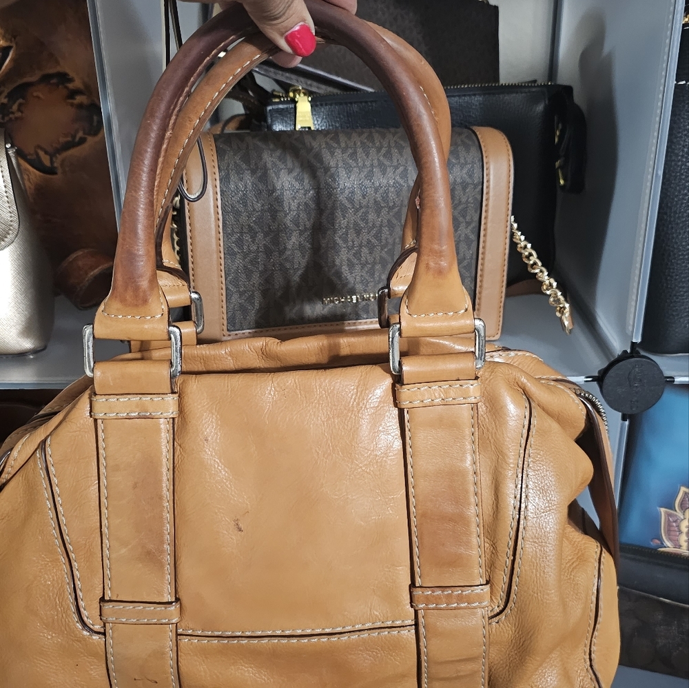 Purse - Picture 2 of 5